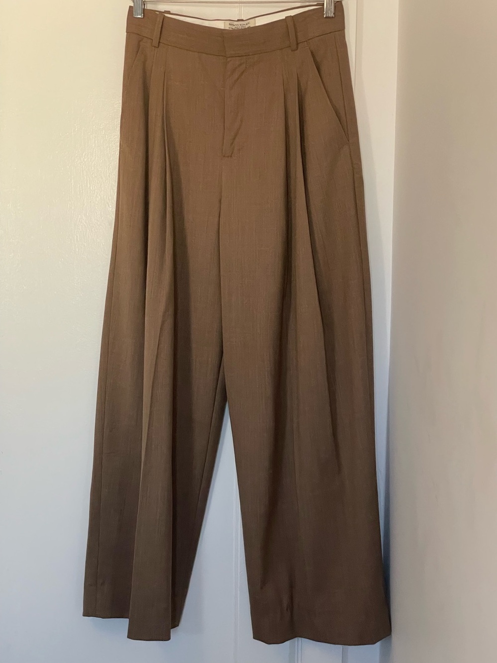 Banana Republic Wide-Leg Pleated Dress Pants — Brown